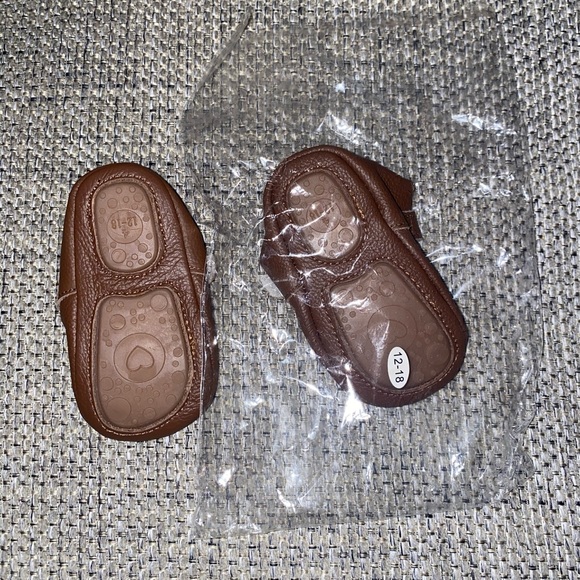 Brown Mary-Janes - Picture 2 of 2